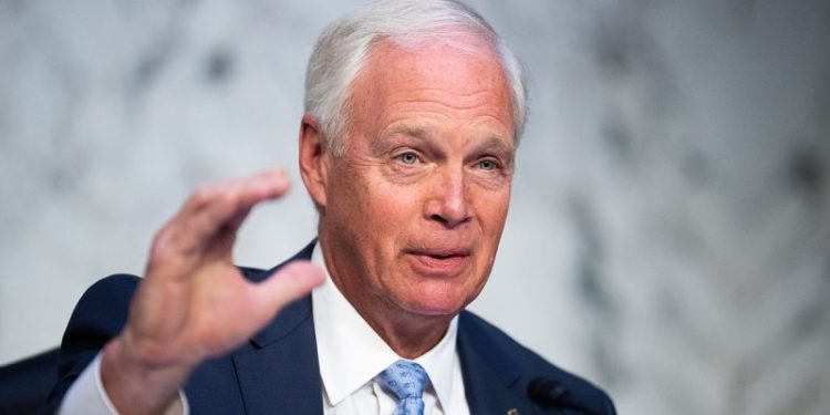 Johnson demands NARA turn over records related to Biden’s mental ‘decline’ amid Senate probe of ‘cover-up’