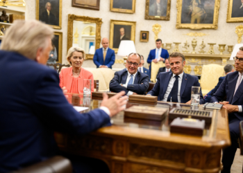 Trump gave the Oval Office a gilded makeover – and covered the cost himself