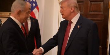 Trump meets Netanyahu, says he wants Iran deal but reminds Tehran of ‘Midnight Hammer’ operation